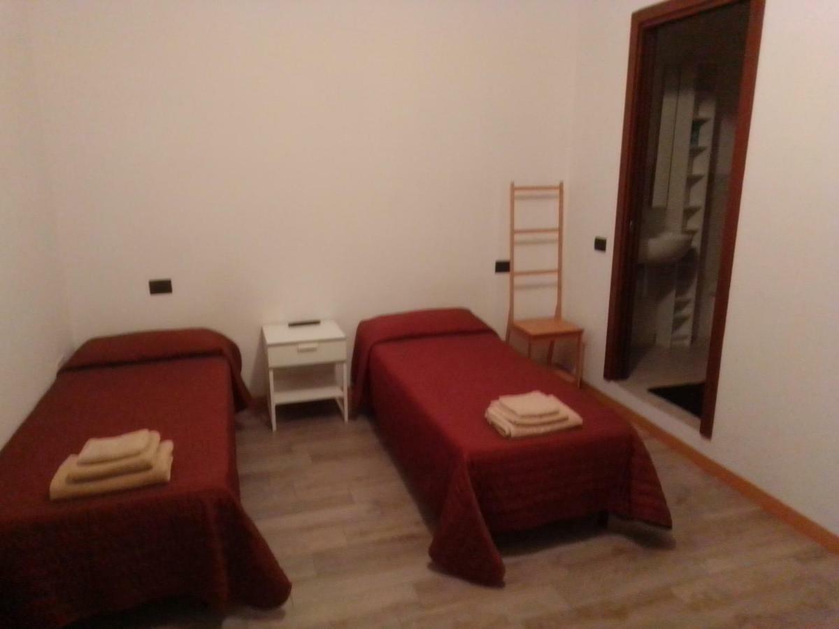 Al Terminal Hotel Somma Lombardo Luaran gambar